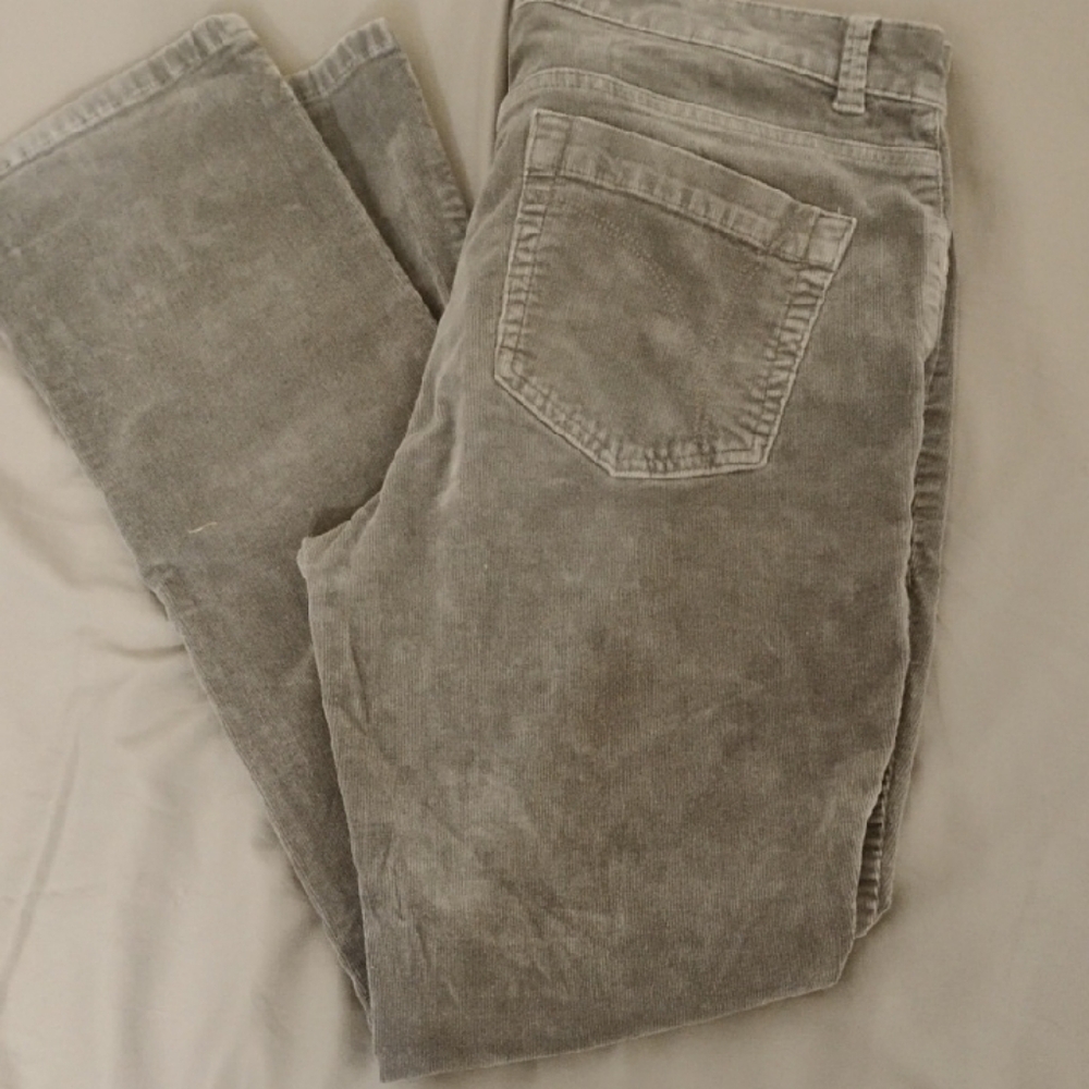 Izod Gray Straight Leg Corduroy Jeans Size 12